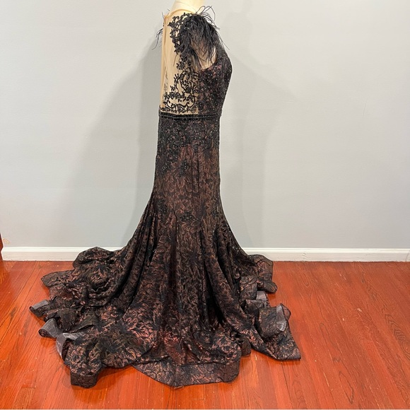 Mac Duggal Black Faux Feather Illusion Neckline & Back Full Length Mermaid Gown - Picture 10 of 17